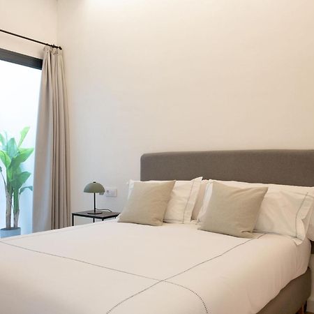 Santa Ana 18 Suite Apartments Sevilla Eksteriør billede
