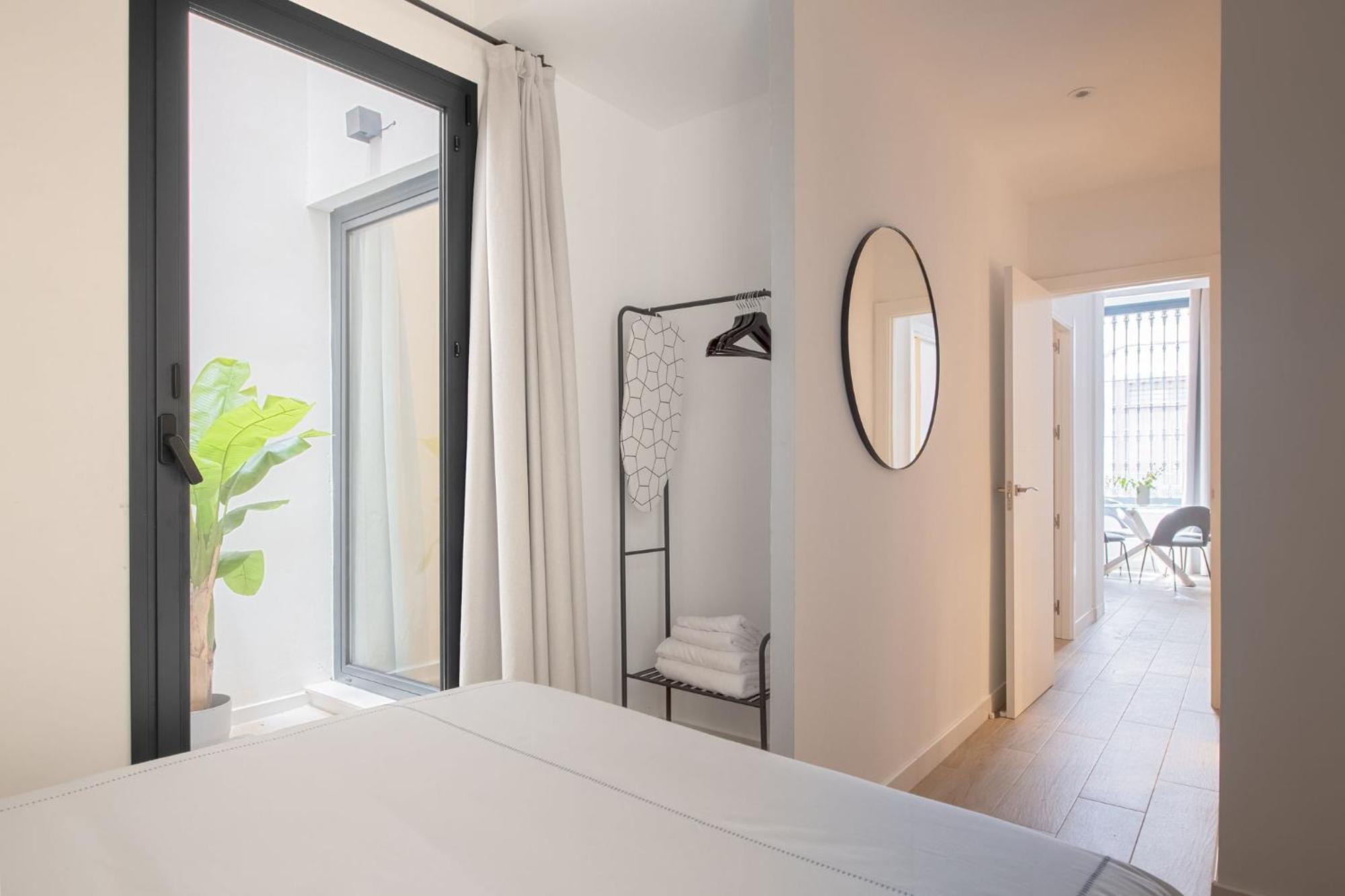 Santa Ana 18 Suite Apartments Sevilla Eksteriør billede